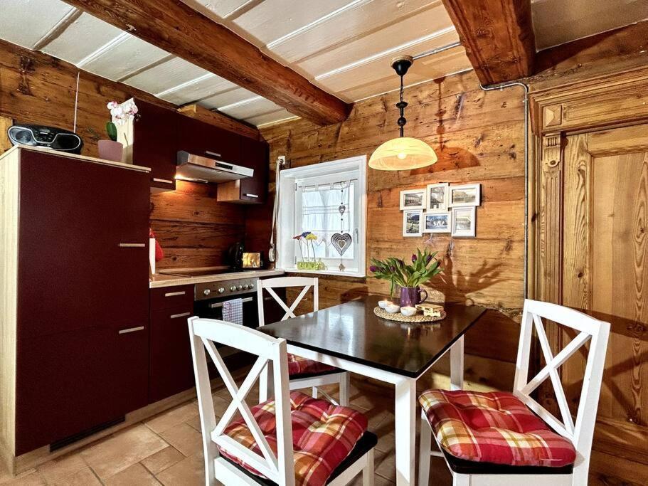 Rustikales Studio-Apartment Blockstube Im Haus Selma Гросшенау Екстер'єр фото